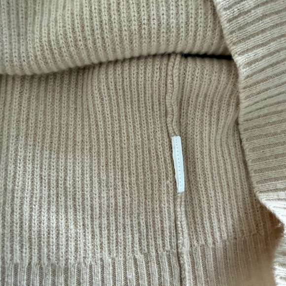 Weekend Max Mara 100% Cashmere Sweater Vest - Picture 8 of 9